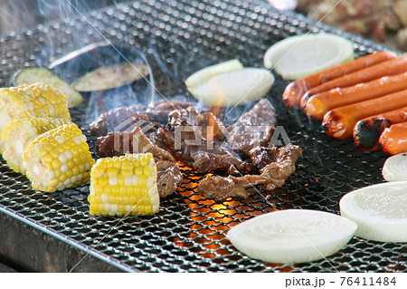 BBQ BBQ 76411484