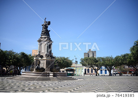 マナウス、サンセバスチャン広場 76419385