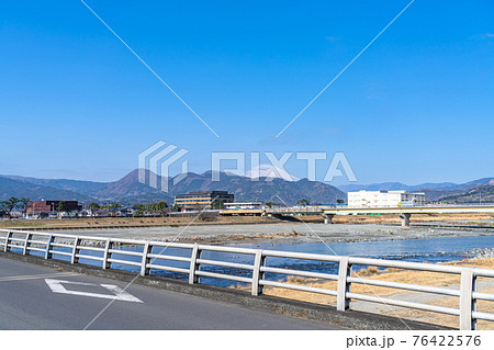 神奈川 足柄平野 酒匂川周辺の都市風景 76422576