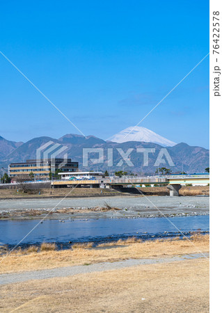 神奈川 足柄平野 酒匂川周辺の都市風景 神奈川 足柄平野 酒匂川周辺の都市風景 76422578