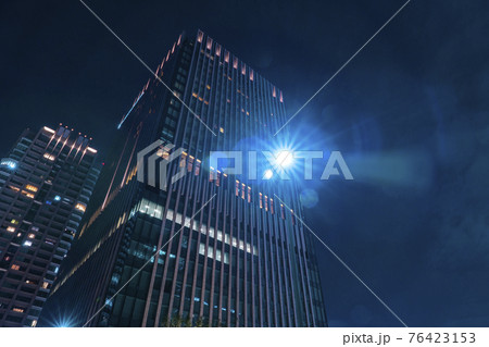 グランフロント大阪 北館テラスガーデンからの夜景 【大阪キタ】 グランフロント大阪 北館テラスガーデンからの夜景 【大阪キタ】 76423153