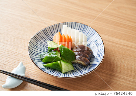 糠漬け盛り合わせ 76424240