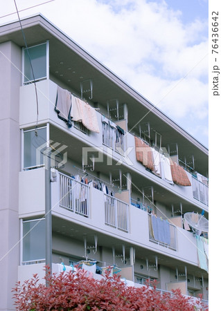 アパートのベランダの写真素材