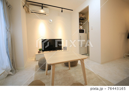 おしゃれなワンルーム 76443165