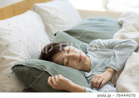 睡眠イメージ 睡眠イメージ 76444070