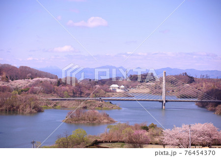 三春町　三春ダムさくら湖 76454370