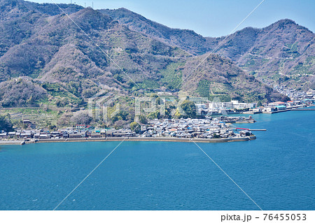 【ナガタニ展望台(山岡庭園)より御手洗の町並み】 愛媛県今治市関前岡村乙 【ナガタニ展望台(山岡庭園)より御手洗の町並み】 愛媛県今治市関前岡村乙 76455053