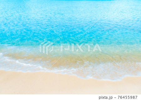 キレイな海のイメージのイラスト素材