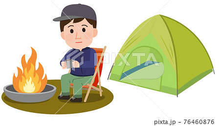 ソロキャンプで焚き火を楽しむ男性 イラストのイラスト素材