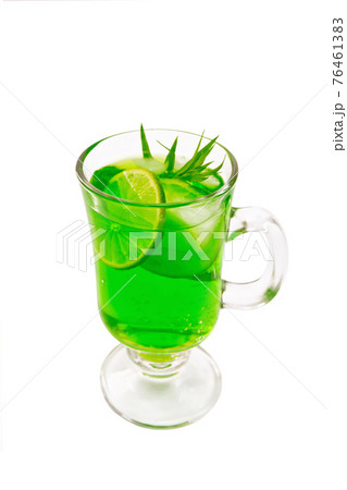 Lemonade Tarragon in goblet 76461383