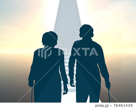 高齢者男女の未来　シルエット上半身　長い階段　CGイラスト横 76461439