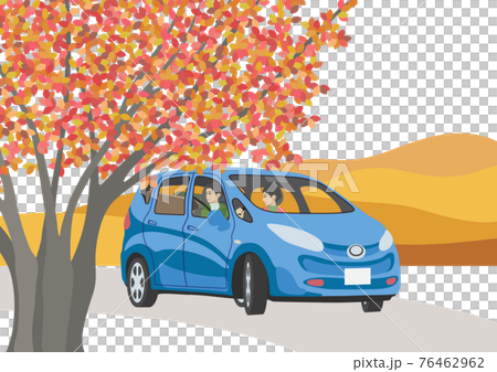 自動車に乗った男性と女性 76462962