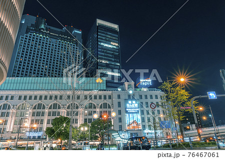コロナ禍で人がほとんどいない、南海なんば駅・繁華街 夜景【2021年 4月】 コロナ禍で人がほとんどいない、南海なんば駅・繁華街 夜景【2021年 4月】 76467061