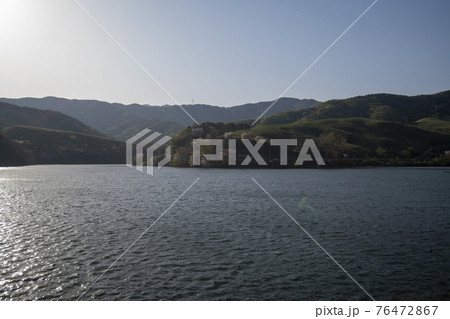 湖 韓国 風景 76472867