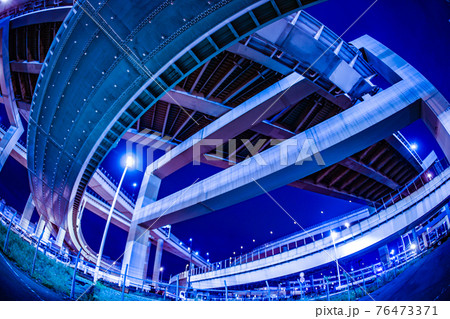 首都高速湾岸線・大黒ジャンクション（横浜市鶴見区） 76473371