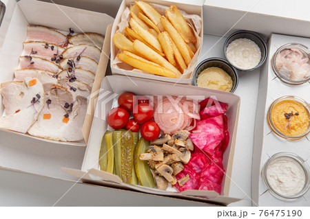 Online order, fast contactless delivery to office and home during COVID-19 outbreak 76475190