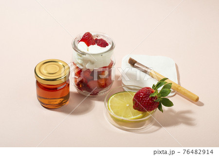Homemade strawberry face mask ingredients 76482914