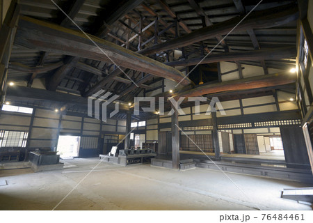 鴻池新田会所　本屋の土間　大阪府東大阪市 76484461