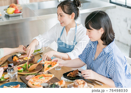 おうち女子会 おうち女子会 76498030