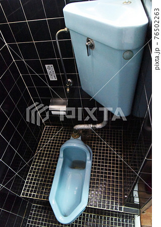 和式トイレ 76502263