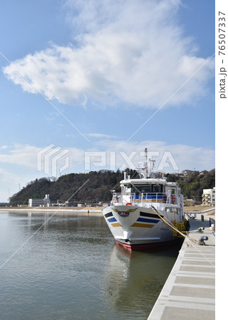 春の宮城石巻市旧北上川 春の宮城石巻市旧北上川 76507337