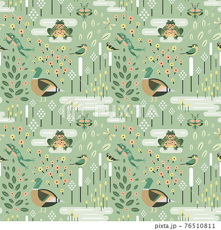 Pond Animals and Plant Life Seamless Pattern 76510811