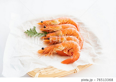 茹でたエビ 生食用 茹でたエビ 生食用 76513368