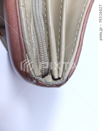 傷んだお財布 傷んだお財布 76516827