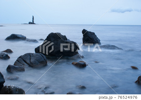 ロウソク岩 76524976