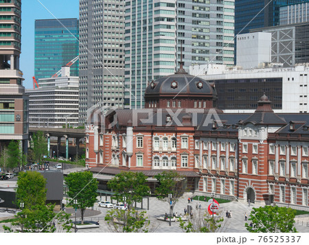 【東京都・2021年4月】 東京駅 都市景観 76525337