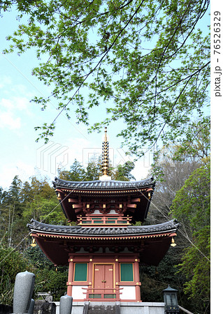 三輪山平等寺　二重塔釈迦堂　(奈良県桜井市)　 76526329
