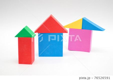 Toy houses made of children's play cubes Toy houses made of children's play cubes 76526591