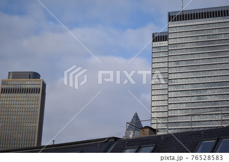 フランクフルト中央駅近く建物群（ドイツ） 76528583