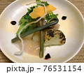 田舎の山菜の一品料理 76531154