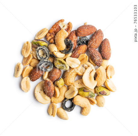 Mix of salted nuts. 76533103