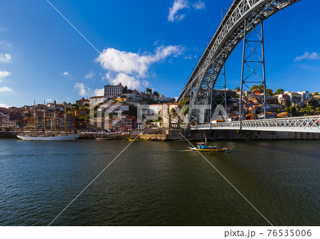 Porto old town - Portugal 76535006