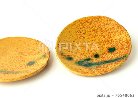 黄瀬戸の菓子皿 76548063