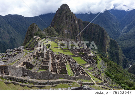 The Inca city of Machu Picchu in Peru - South America The Inca city of Machu Picchu in Peru - South America 76552647