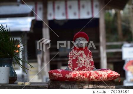 四国霊場二番札所極楽寺のお地蔵様 四国霊場二番札所極楽寺のお地蔵様 76553104