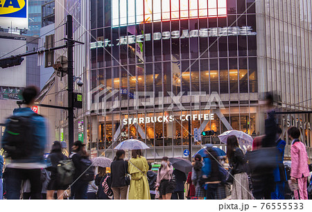 日本の東京都市景観　大阪で1099人…初の1000人超。東京・渋谷には多くの人出＝4月13日 76555533