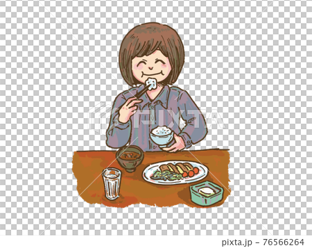 笑顔で食事をする女性 76566264