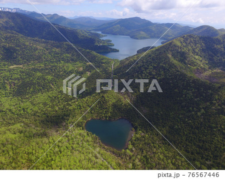 空撮・駒止湖と然別湖(北海道・鹿追町) 空撮・駒止湖と然別湖(北海道・鹿追町) 76567446