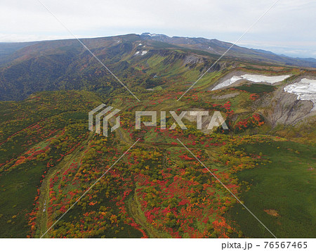 空撮・紅葉と高根ヶ原(北海道・大雪山) 空撮・紅葉と高根ヶ原(北海道・大雪山) 76567465