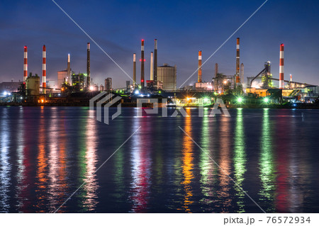 《茨城県》鹿島臨海工業地帯・工場夜景 《茨城県》鹿島臨海工業地帯・工場夜景 76572934