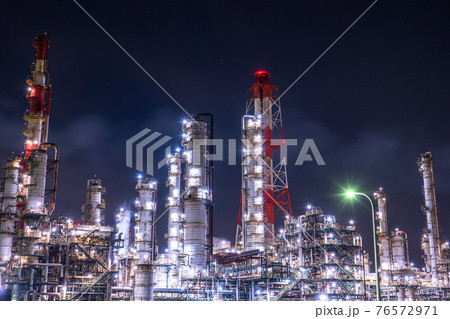 《茨城県》鹿島臨海工業地帯・工場夜景 《茨城県》鹿島臨海工業地帯・工場夜景 76572971