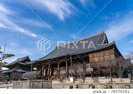 三重県津市一身田　高田本山専修寺の立派な御影堂 76576291