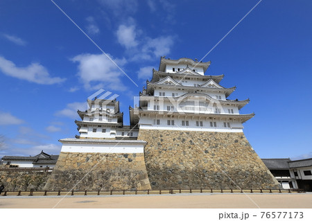 兵庫　姫路　国宝姫路城 76577173
