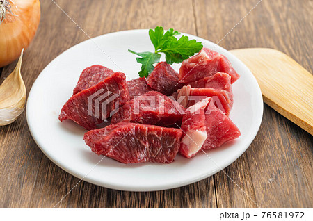 牛角切り肉 牛角切り肉 76581972