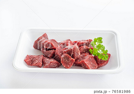 国産牛角切り肉 国産牛角切り肉 76581986