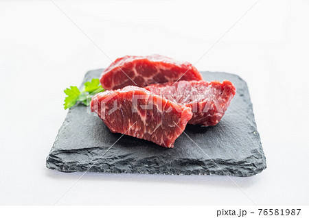 国産牛角切り肉 76581987